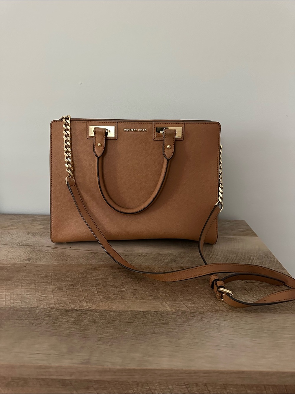 Michael Kors Tan Quinn Crossbody with Chain Strap